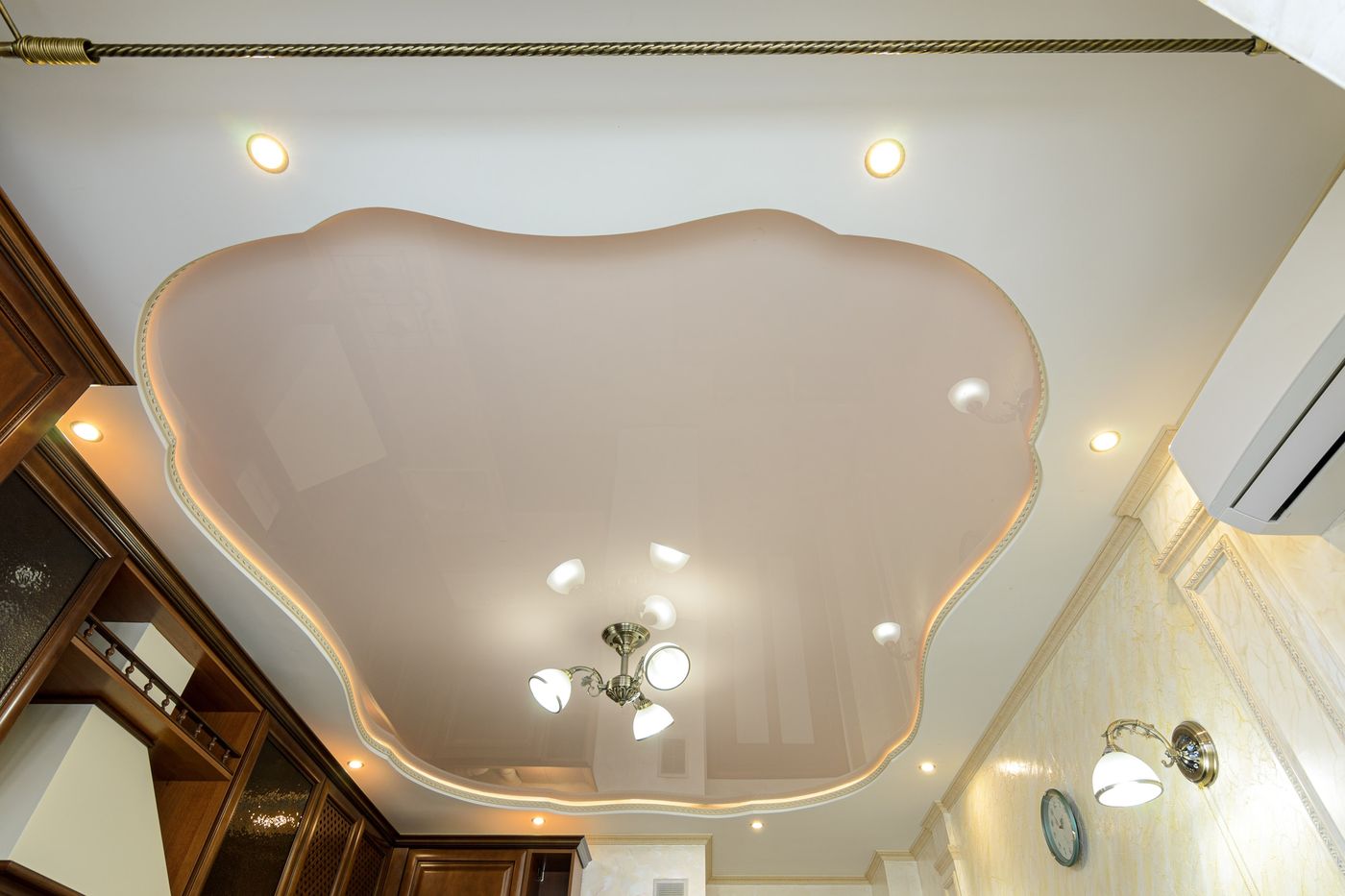 Custom ceiling with recessed detail